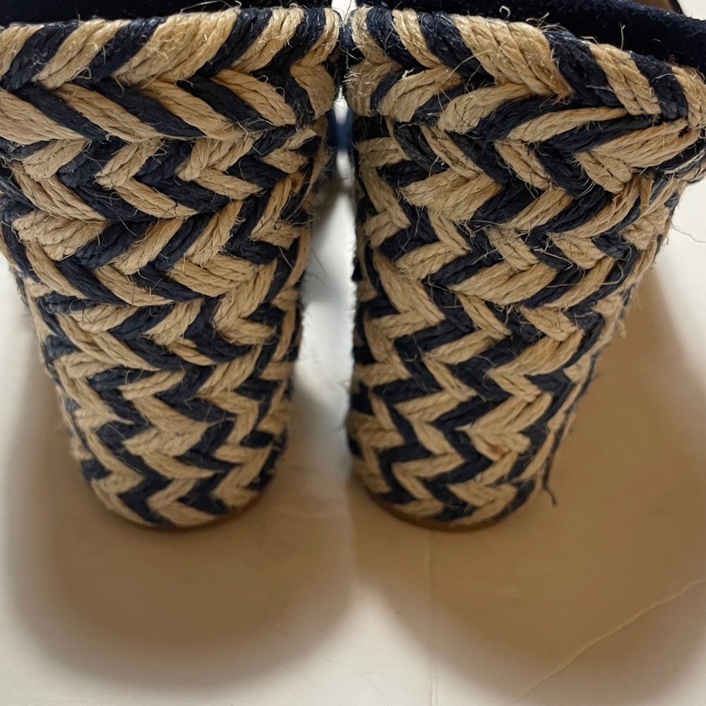 White House Black Market Navy Suede Wedge Sandals in size 9 - Picture 6 of 8